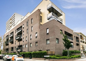 Apartment (2 Bedrooms) | Exterior