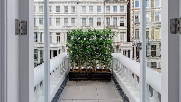 Apartamento (3 Bedrooms) | Sacada