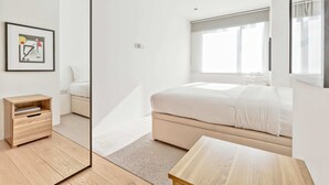 Apartment (2 Bedrooms) | 2 Schlafzimmer, laptopgeeigneter Arbeitsplatz, Bügeleisen/Bügelbrett