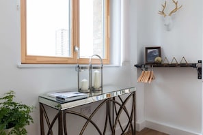 アパートメント (2 Bedrooms) | 2 室のベッドルーム、ノートパソコン用作業スペース、アイロン / アイロン台、ベッドシーツ