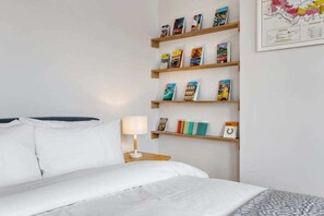 2 Schlafzimmer, Schreibtisch, laptopgeeigneter Arbeitsplatz