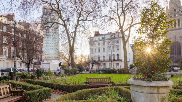 Apartment (2 Bedrooms) | Property grounds - Modern Luxury Apartment Close to Tube (London)