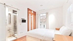 Unclassified image, 3 of 25, button - Spacious 2bed 2.5bath in Pimlico, 3mins to Tube (London)