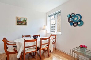 Apartment (3 Bedrooms) | Private kitchen