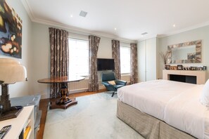 Room - Remarkable 5 Bed, 4,5 Bath W Garden Near Nottinghill (London)