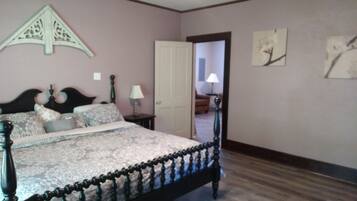 3 dormitorios, tabla de planchar con plancha, wifi gratis y ropa de cama