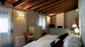 Studio Suite Junior | Kedap suara, setrika/meja setrika, Wi-Fi gratis, dan seprai linen