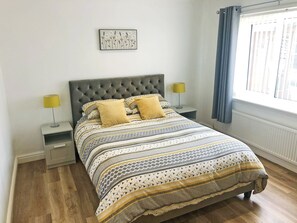 3 bedrooms, free WiFi, bed sheets