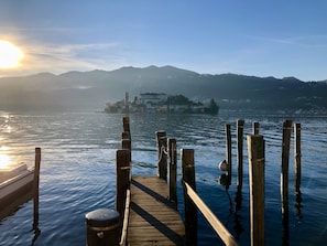 Marina - 'Casa Pedum'- large apartment with panoramic views of Lake Maggiore + mountain (Magognino)