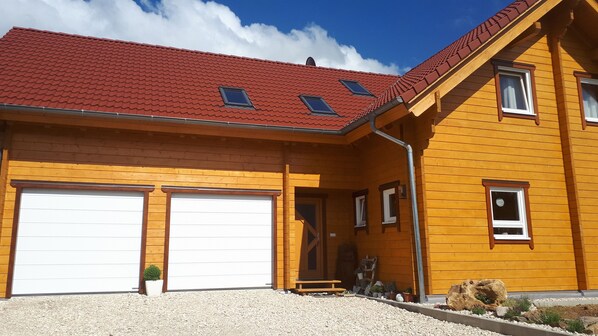 Exterior - Geyer vacation apartment - zum langen Tal (Rennertshofen)