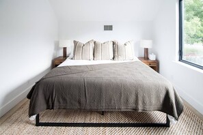 4 Schlafzimmer, Bügeleisen/Bügelbrett, WLAN, Bettwäsche