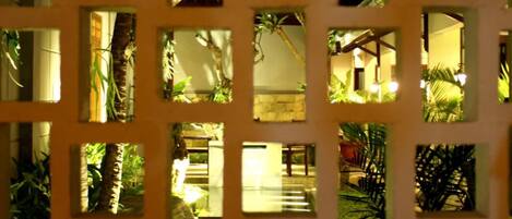 숙박 시설 구내