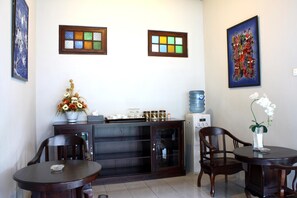 Dining - Grand Marto Hotel (Yogyakarta)