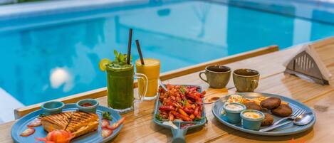 Seasonal outdoor pool