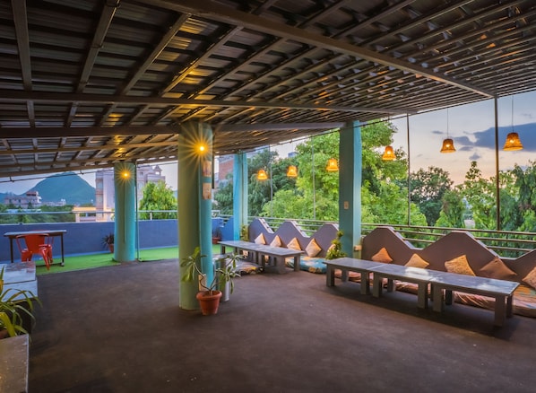 Cafe - Zostel Pushkar (Pushkar)