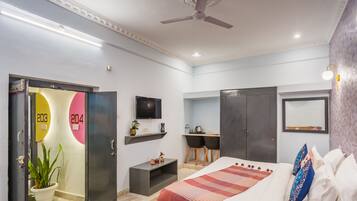 Deluxe Room | Free WiFi