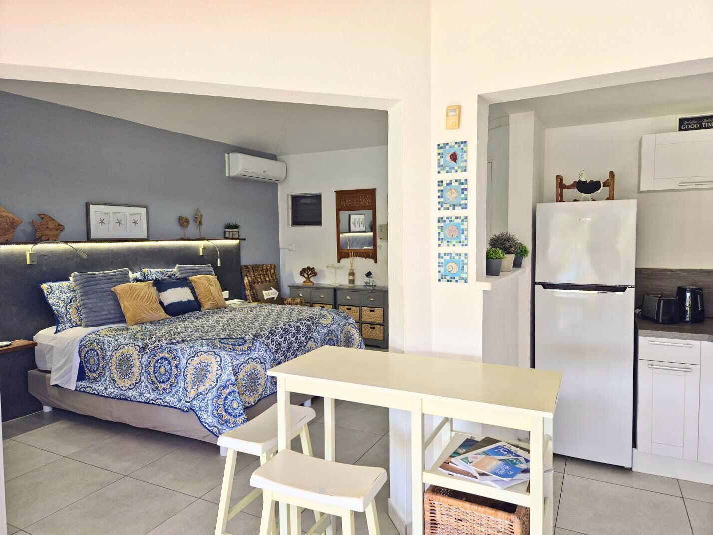 BUNGALOW 20 | Literie de qualité, coffre-fort, décor unique, ameublement unique