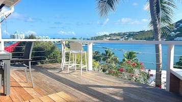 BUNGALOW 4 | Teras/patio