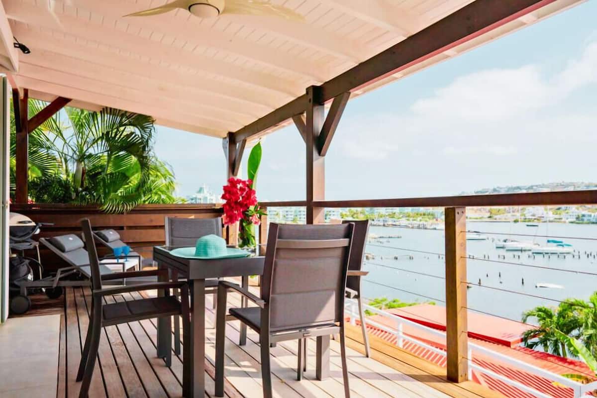 BUNGALOW 14 | Terrace/patio