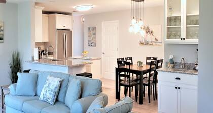 Beach escape with screened in patio!