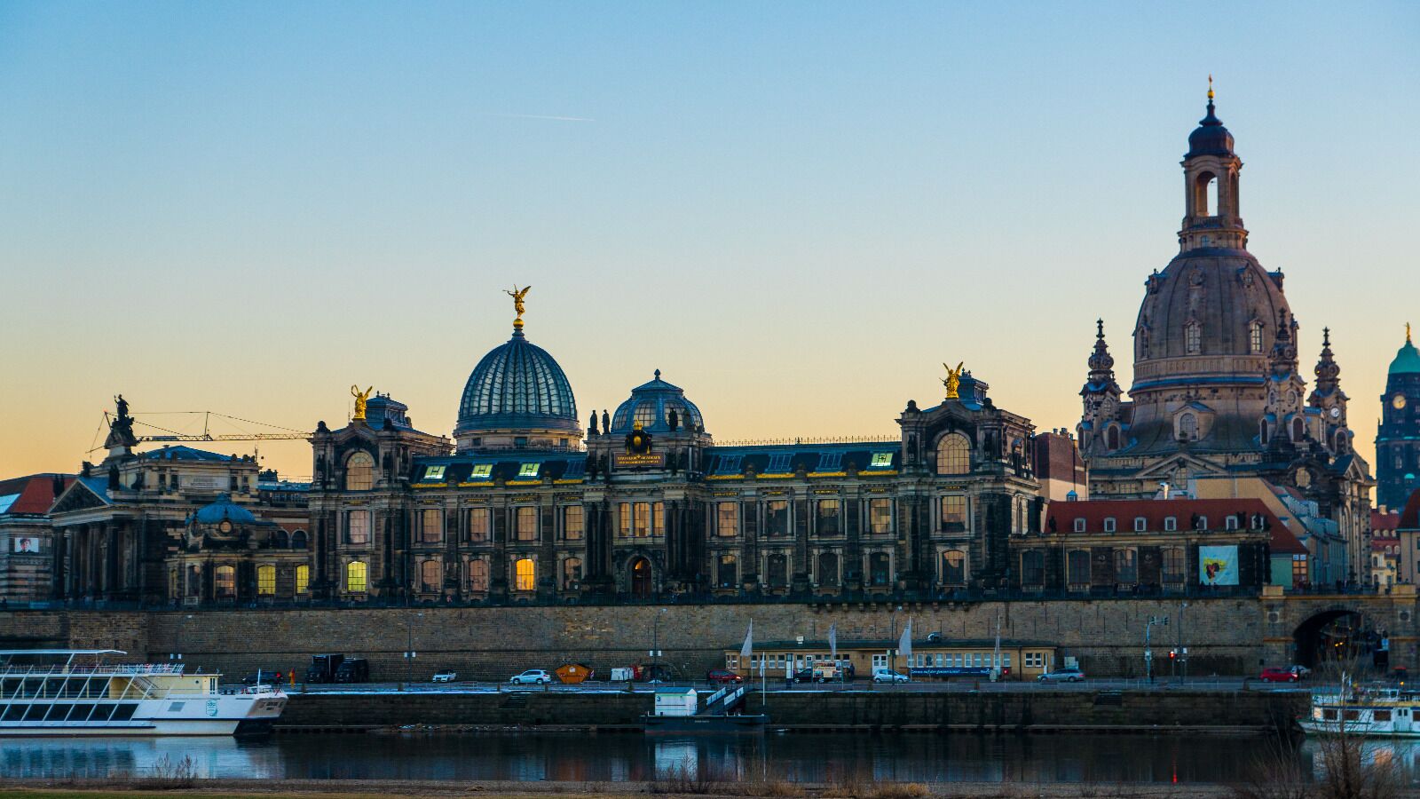 Foto - Urban Capsule