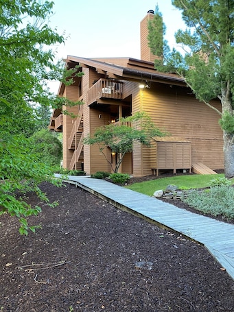 Esterni. Best Location Ski/Golf Condo Shanty Creek Schuss Village