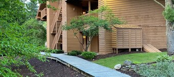 Best Location Ski/Golf Condo Shanty Creek Schuss Village