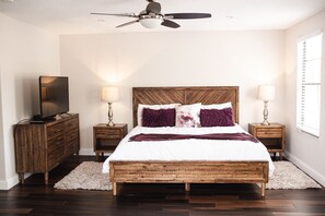 5 bedrooms, desk, iron/ironing board, travel cot