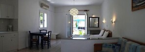 Interior - Zeus (Samos)