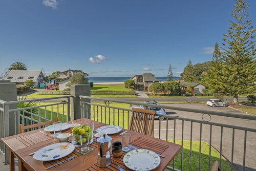 Sea Views Apartment - Onemana Apartment