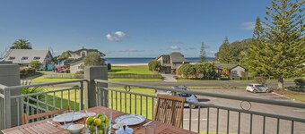 Sea Views Apartment - Onemana Apartment