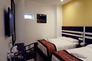 Room - HOTEL KRISTAL SERI ISKANDAR (Bota)