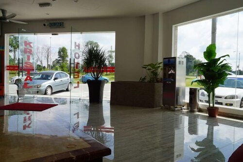 HOTEL KRISTAL SERI ISKANDAR