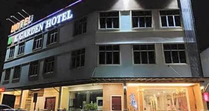 K GARDEN HOTEL PARIT BUNTAR