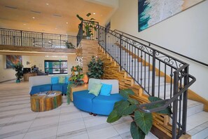 Interior - The Cove Hotel, Ascend Hotel Collection (Long Beach)
