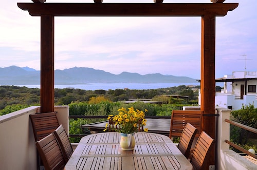 Villa à Pedra Longa. Vue panoramique, Piscine privée.