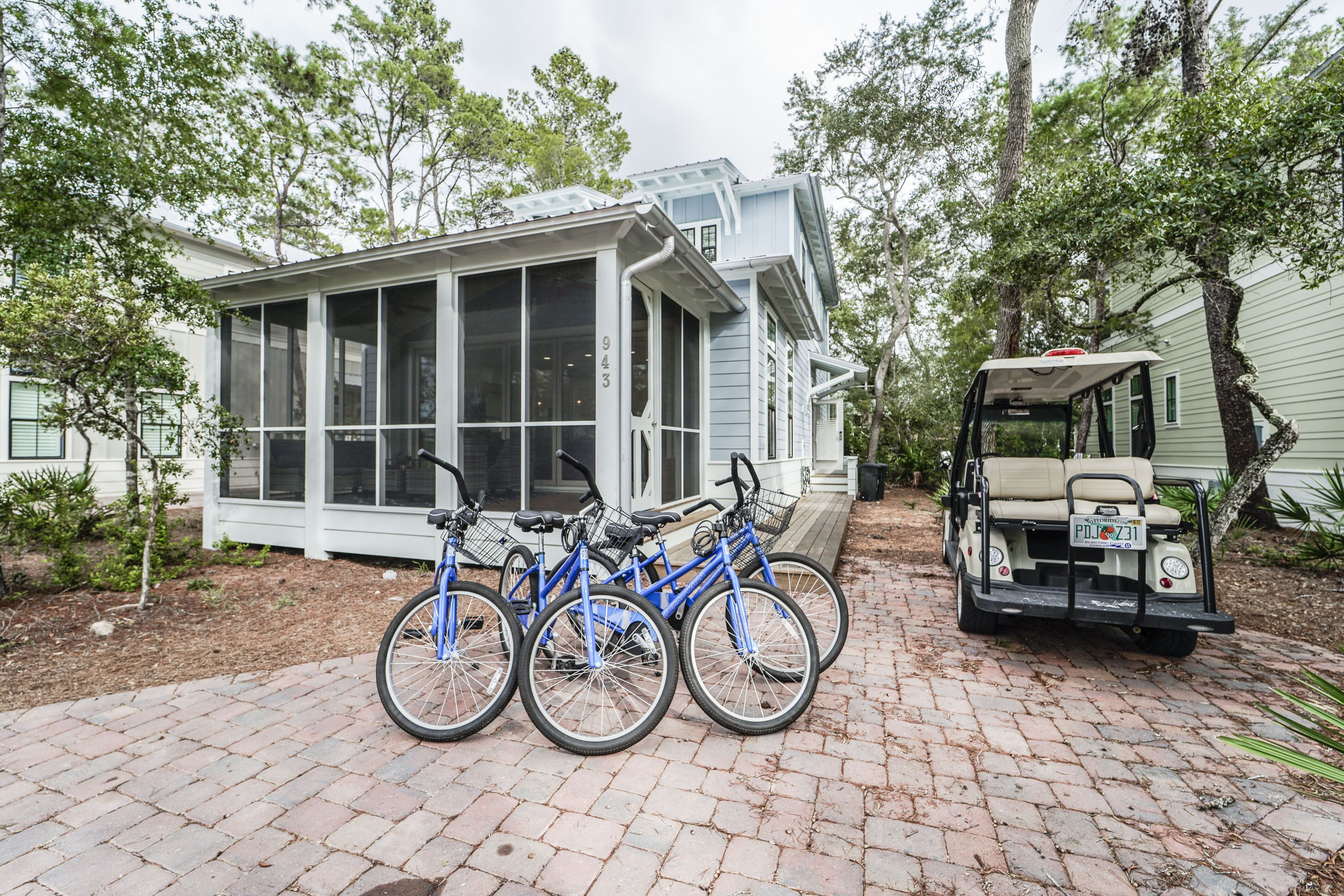 30A House, Golf Cart Included, Beach, Pool, 4 Bikes, Free Golf