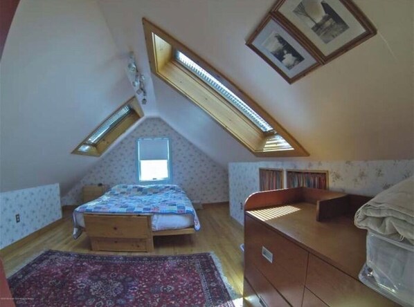 3 bedrooms