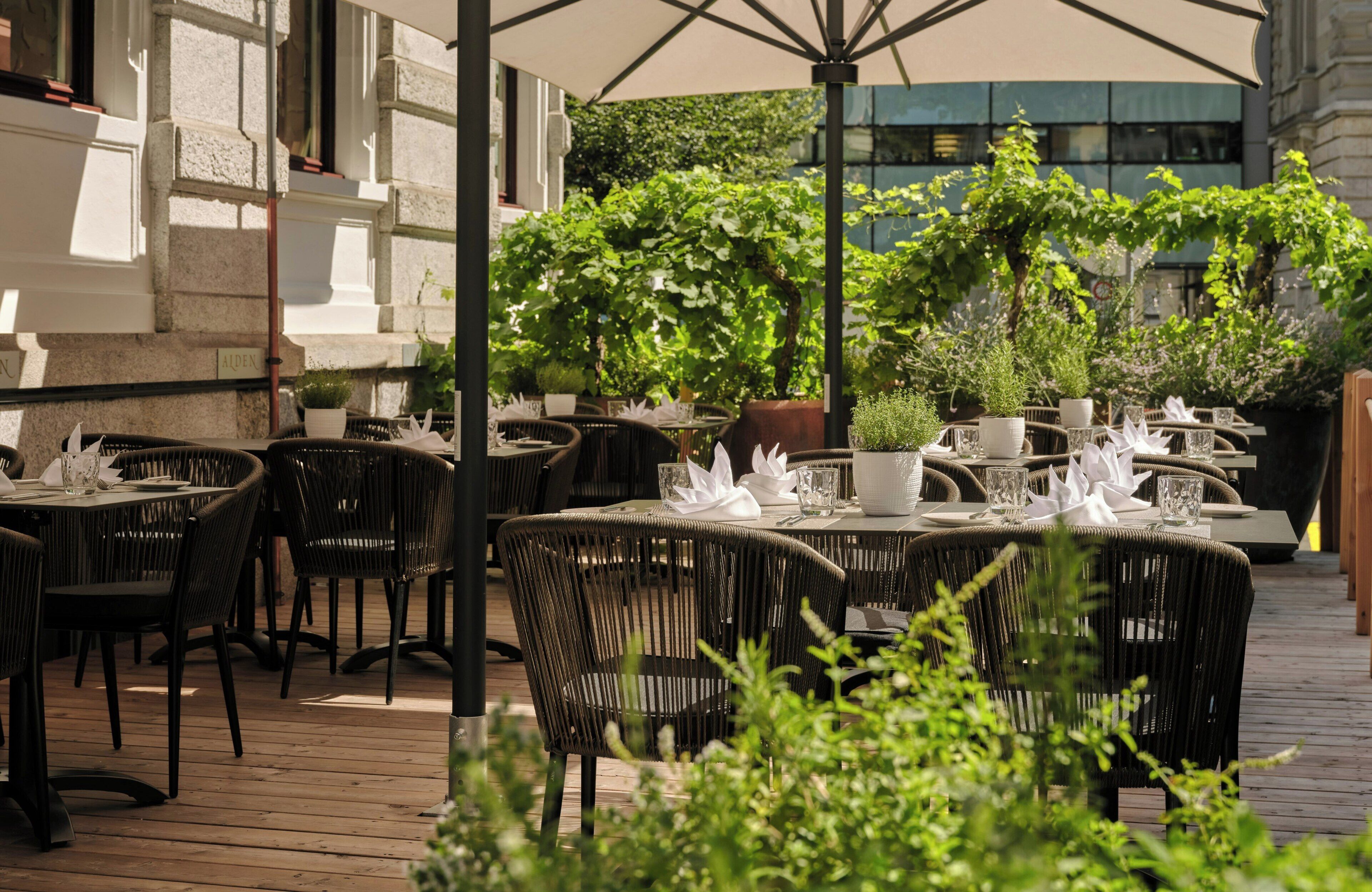 Outdoor dining