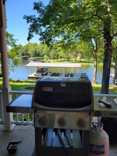 Millers 2 lakehouse.  Pontoon available to rent