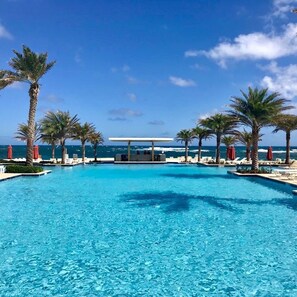 Alberca al aire libre 