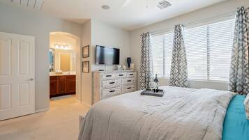 3 chambres, fer et planche Ă repasser, lit parapluie, Wi-Fi gratuit