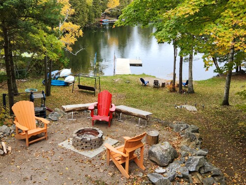 Lovely 3 bedroom family cottage on pristine Lake Kaswakamak.