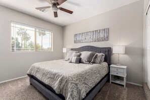 3 bedrooms, iron/ironing board, free WiFi, bed sheets - Gated Luxury Condo. 3 King beds!  Alta Mesa Resort golf course view! (Mesa)