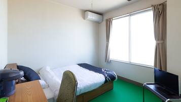 Enkelrum - rökare | Gratis wi-fi och sängkläder