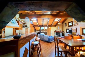 Interior - La Maison des Alpes, Appartamento con Vista e Comodo Agli Impianti (la thuile)