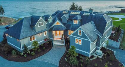 The Sea Lion Ocean Front Luxury Estate