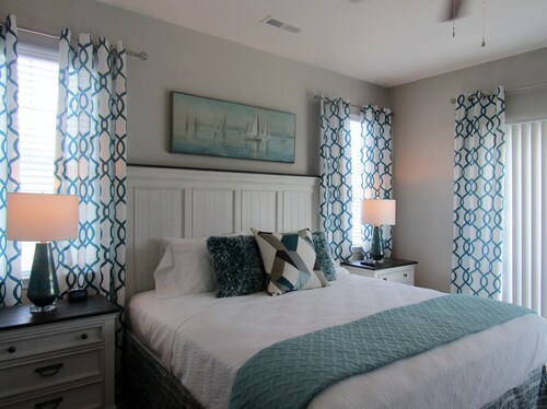 New Construction, Pet Friendly, Stay & Play Sports Travel
Covered Parking
