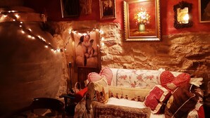 Interior - Rural house the Fifth of Malu - Romantic getaway to Cuenca (Valeria)