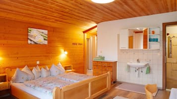 3 Schlafzimmer, kostenloses WLAN, Bettwäsche